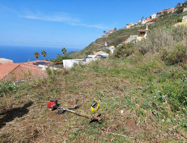 Terreno en venta en calle Sauco, 6