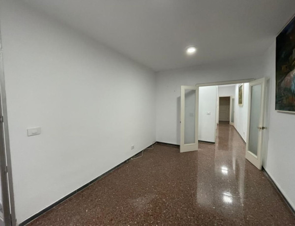 Piso en venta en Mas de Gaminde, 38