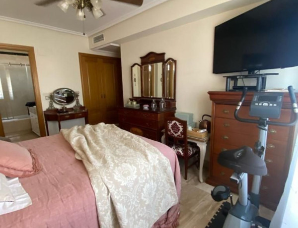 Piso en venta en Santa Rosa - San José