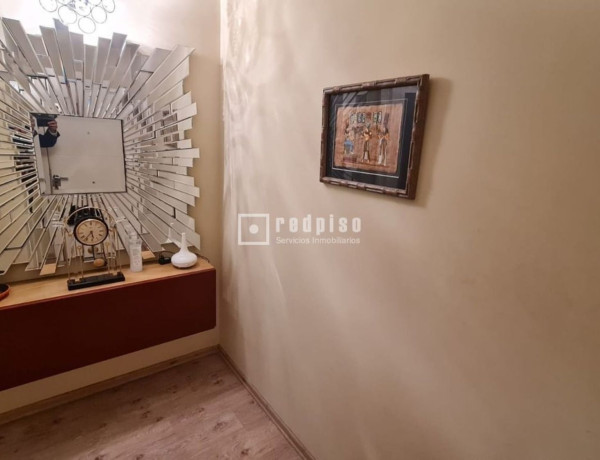 Piso en venta en calle del Corregidor Diego de Valderrábano