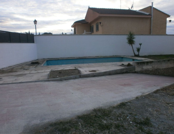 Alquiler de Casa o chalet independiente en Urb. Los Cerezos, Gojar