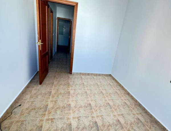 Chalet adosado en venta en calle Diamantino Garcia