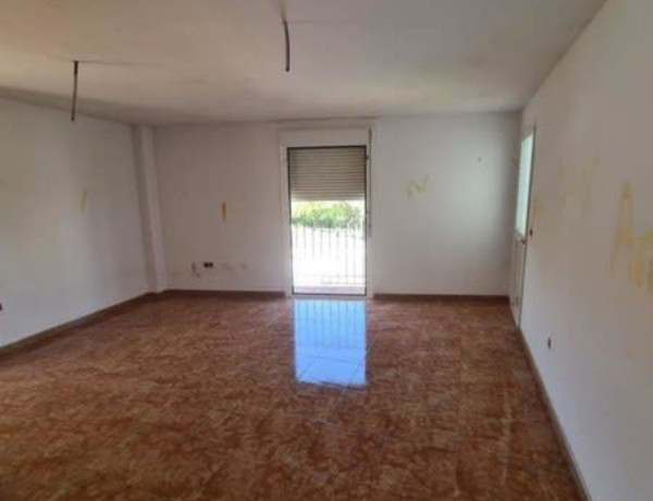 Chalet pareado en venta en Benalup