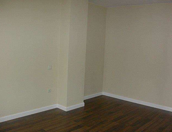 Piso en venta en avenida de Cesáreo Alierta