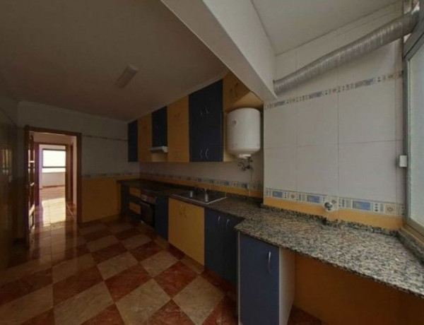 Piso en venta en Poble Nou