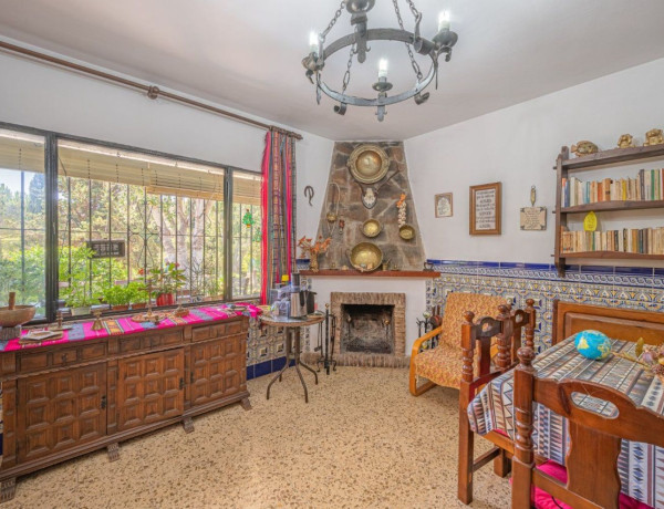 Casa o chalet independiente en venta en ronda Urb el Faro