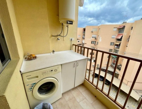 Piso en venta en avenida L'Aigüera