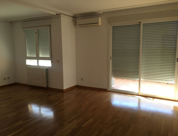 Dúplex en venta en calle Joaquín Zurita, 9