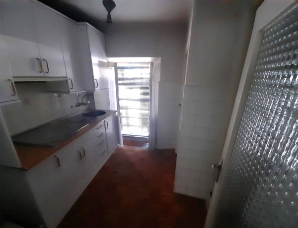 Chalet adosado en venta en Mesones