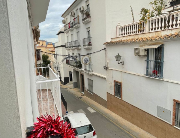 Chalet adosado en venta en calle Antequera