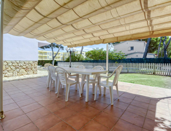 Casa o chalet independiente en venta en avenida dels Arenals de Mar, 18