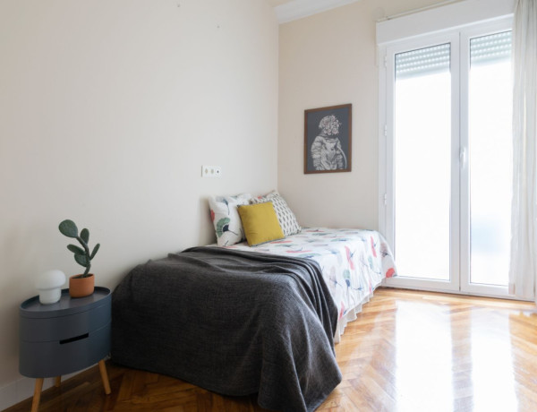 Piso en venta en calle de Tafalla, 26