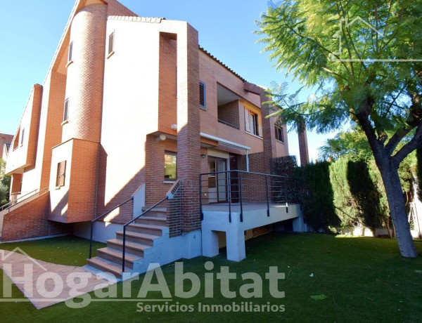 Chalet adosado en venta en Mas Camarena