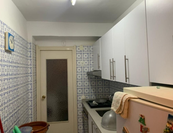 Piso en venta en calle de Victòria dels Àngels, 25