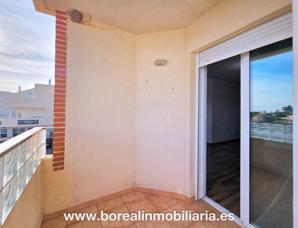 Piso en venta en calle Cabo Ras, 4