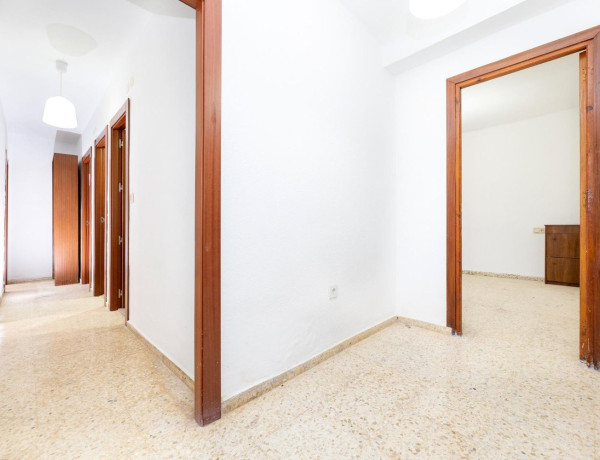 Piso en venta en avenida Andalucía, 111111