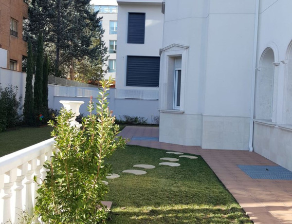 Casa o chalet independiente en venta en avenida de Alfonso XIII, 17