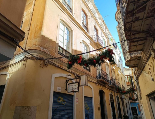 Edificio en venta en calle Andrés Pérez, 12