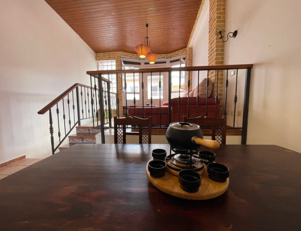 Chalet pareado en venta en calle Montaña de Humiaga, 67