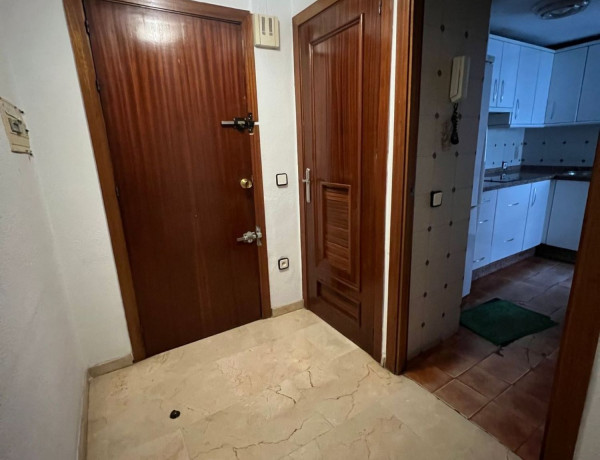 Piso en venta en avenida de los Molinos