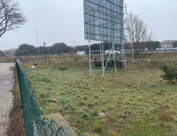 Terreno en venta en calle de la Ciudad de Toledo, 6