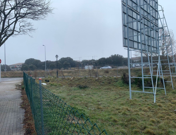 Terreno en venta en calle de la Ciudad de Toledo, 6