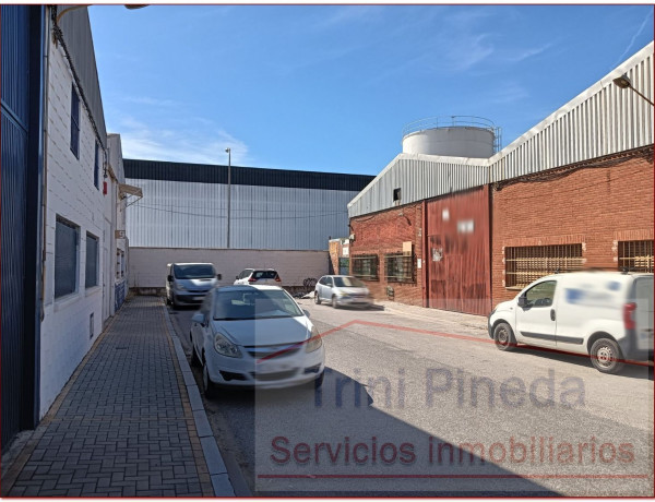 Nave en venta en calle Pino Crimea, 12