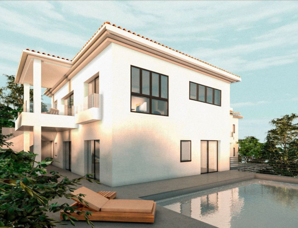 Chalet adosado en venta en calle Costa Verde