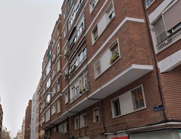 Piso en venta en calle Divino Vallés