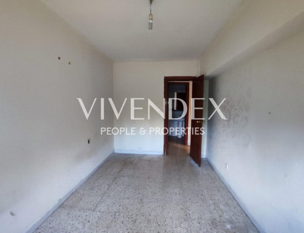 Piso en venta en Montseny