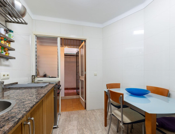 Piso en venta en Urb. palma, Sta Catalina - El Jonquet