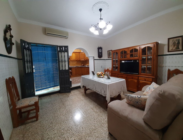 Chalet adosado en venta en Urb. Ibarburu, Centro - Doña Mercedes