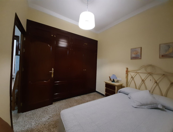 Chalet adosado en venta en Urb. Ibarburu, Centro - Doña Mercedes