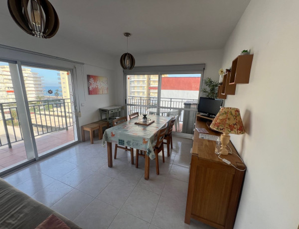 Piso en venta en avenida Papa Luna, 9