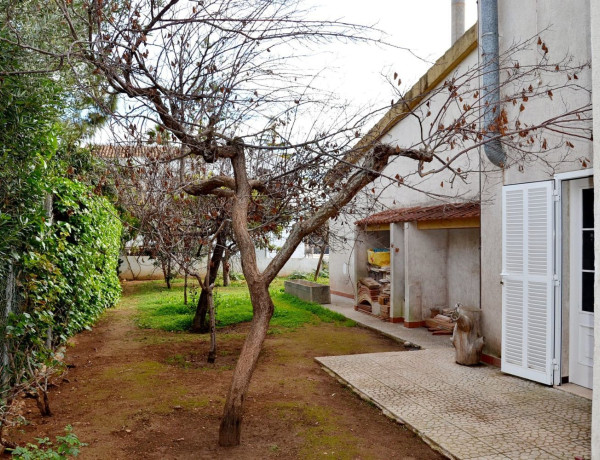 Casa o chalet independiente en venta en Geranis, 55