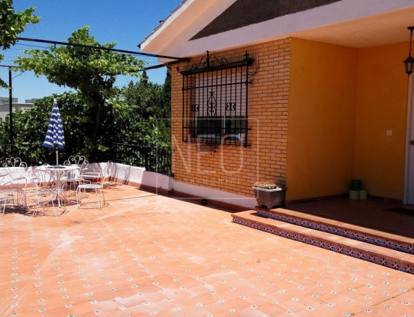 Casa o chalet independiente en venta en calle Pablo Neruda