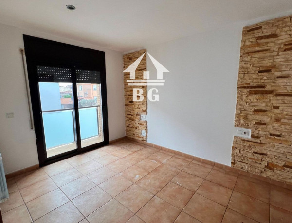 Chalet adosado en venta en calle Francesc Moragas