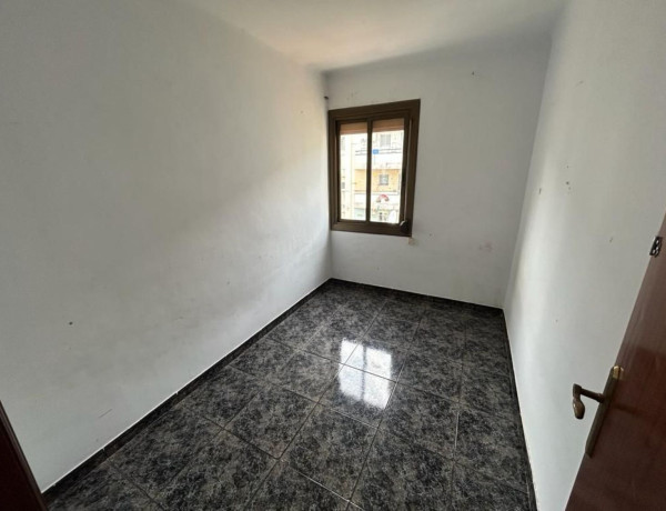 Piso en venta en calle Arce