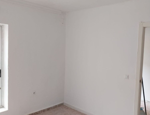 Piso en venta en Av de Beniopa