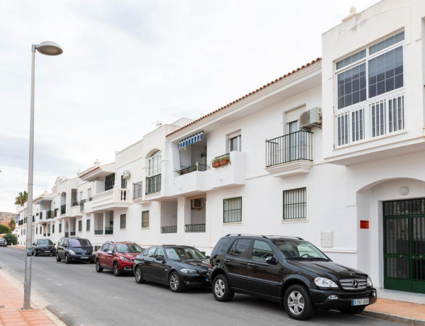 Piso en venta en calle Cometa Halley, 23