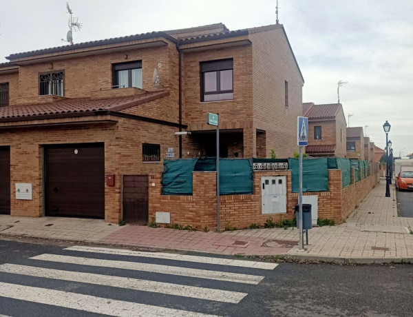 Chalet pareado en venta en Francisco Quevedo