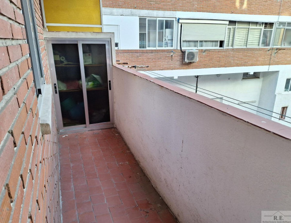 Piso en venta en calle Fernando Giráldez