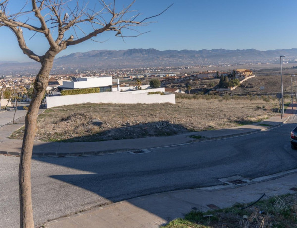 Terreno en venta en calle Balcon de Granada