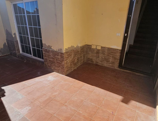 Chalet adosado en venta en Virgen de Antigua, 2