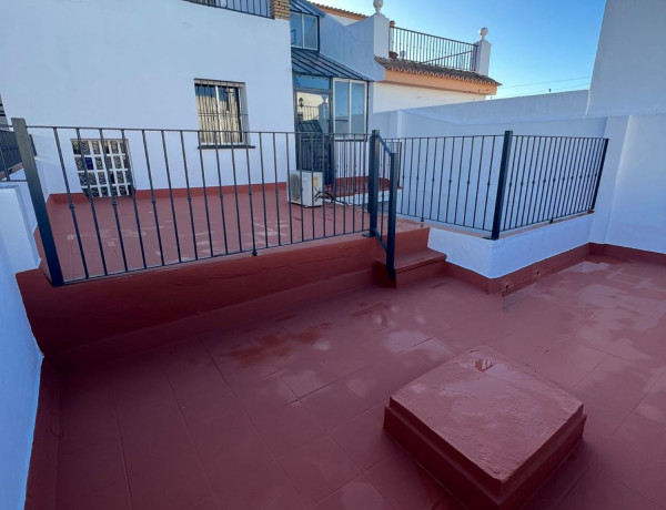 Chalet adosado en venta en calle los Balcones, 6