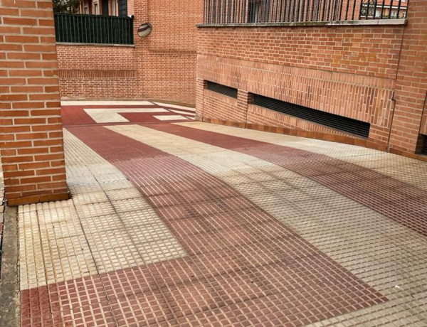 Garaje en venta en calle Pío Baroja, 28