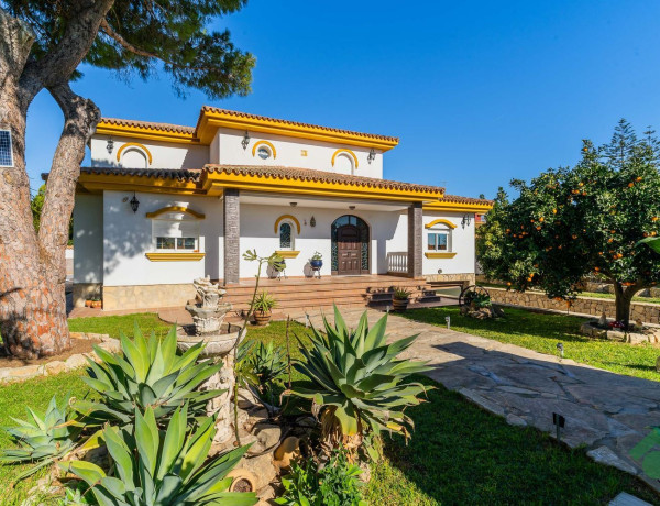 Casa o chalet independiente en venta en Urb. Chaparral, Las Lagunas - Campano