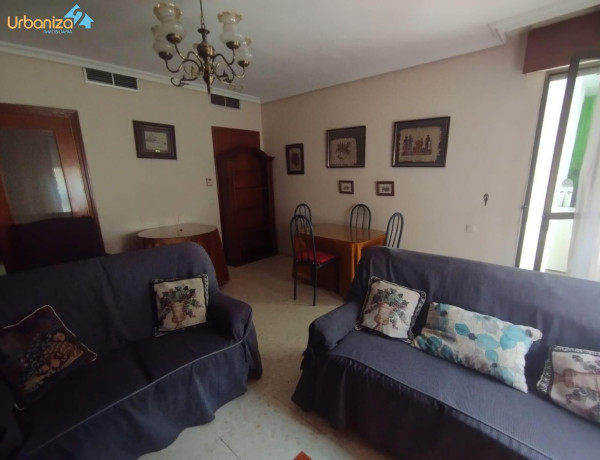 Piso en venta en Maria Auxiliadora - Barriada LLera