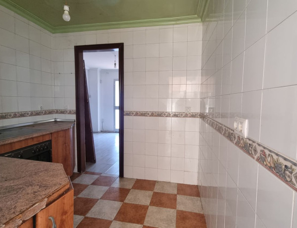 Piso en venta en Urb. Barriada El Rocío, Centro - Doña Mercedes