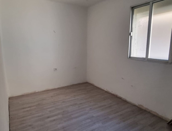 Piso en venta en Urb. Barriada El Rocío, Centro - Doña Mercedes